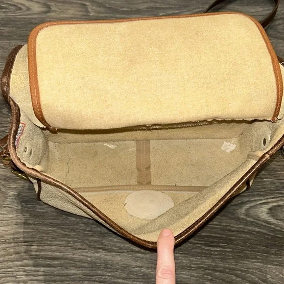 Vintage Dooney & Bourke All Weather Raw Leather
Carrier Shoulder Bag Crossbody - Picture 15 of 17